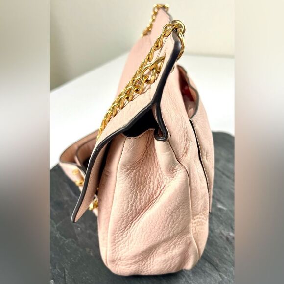 Tory Burch Chelsea Shoulder/Crossbody Pebbled Leather Bag - Picture 5 of 17